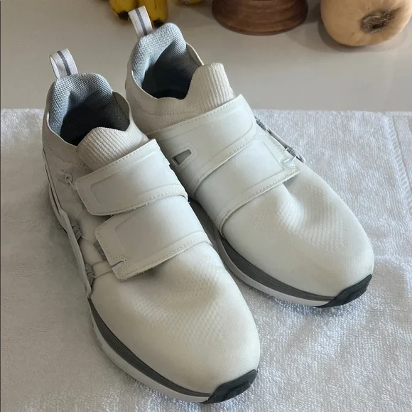 Footjoy golf shoes - Picture 1 of 3